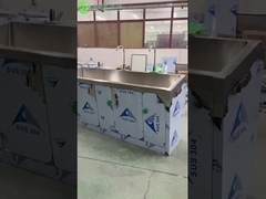 Laveira de mãos médica